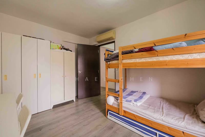 468 Segar Road, 468 Segar Road, 3 Bedrooms, 1,399 sqft, HDB Flat For Sale, by Michael Chen, 500239740 - Bedroom - PropertyGuru.com.sg