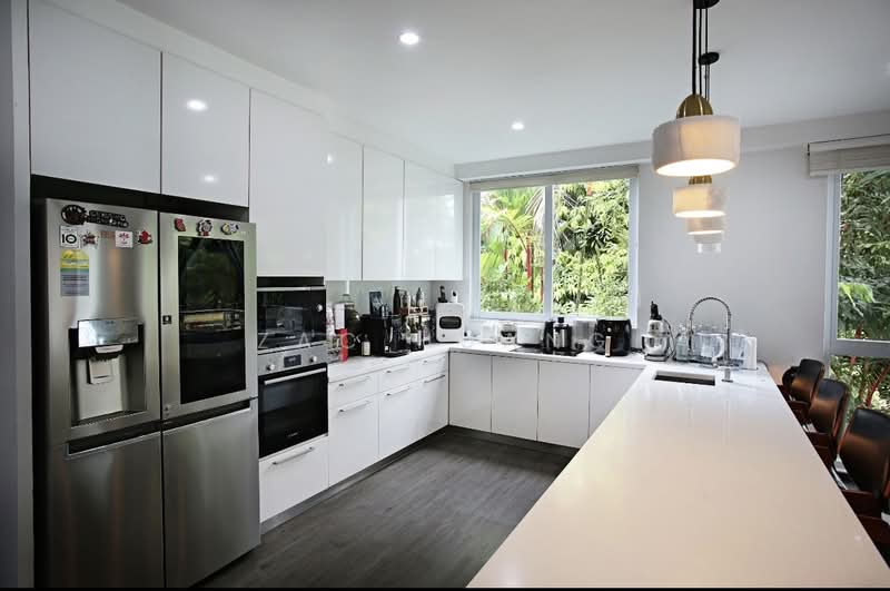 Hillview Estate, Jalan Intan, 6 Bedrooms, 9,000 sqft, Semi-Detached House For Sale, by Zac Huang, 500239742 - PropertyGuru.com.sg