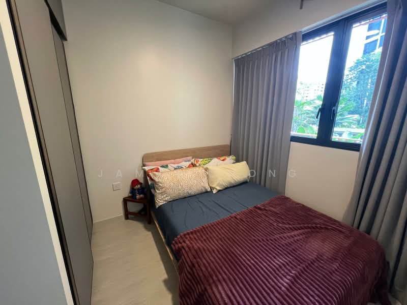 Riverfront Residences, 41 Hougang Avenue 7, Hougang / Punggol / Sengkang, 2 Bedrooms, 614 sqft, Condominium For Sale, by James Chong, 500239754 - Bedroom - PropertyGuru.com.sg