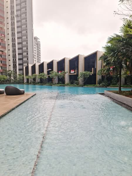 Riverfront Residences, 41 Hougang Avenue 7, Hougang / Punggol / Sengkang, 2 Bedrooms, 614 sqft, Condominium For Sale, by James Chong, 500239754 - Exterior - PropertyGuru.com.sg