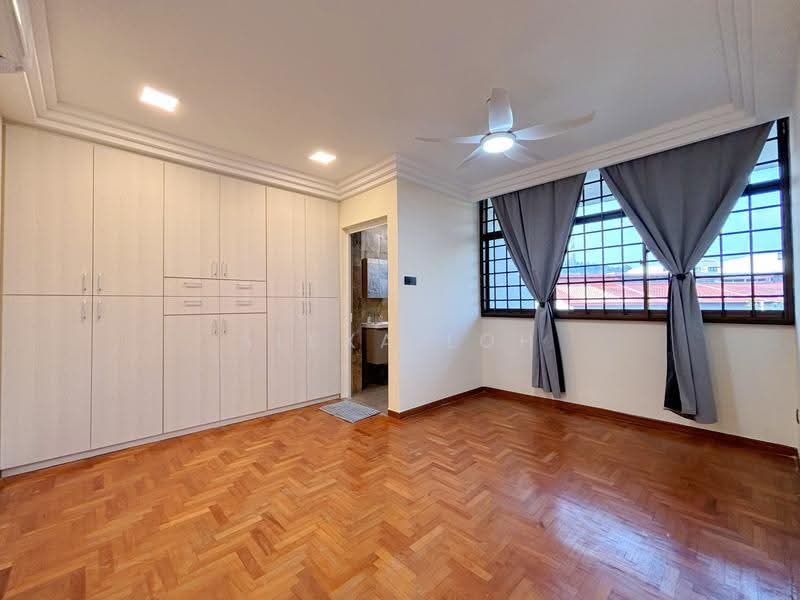 Kilat Centre, 33 Lorong Kilat, Clementi Park / Upper Bukit Timah, 3 Bedrooms, 1,227 sqft, Apartment For Rent, by Alexa Loh, 500239765 - Master Bedroom - PropertyGuru.com.sg