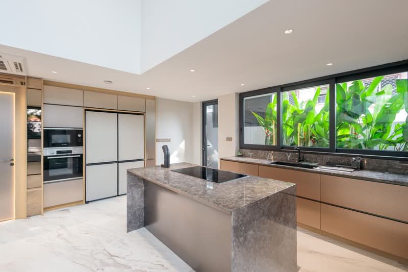 How Sun, Thrift Drive, Paya Lebar Crescent, Hougang / Punggol / Sengkang, 7 Bedrooms, 5,999 sqft, Corner Terrace For Sale, by Paullyn Tay, 500239775 - Kitchen - PropertyGuru.com.sg