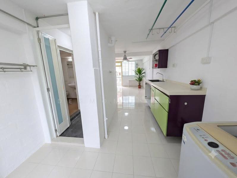 12 Taman Ho Swee, 12 Taman Ho Swee, 2 Bedrooms, 580 sqft, HDB Flat For Sale, by Desmond Tan, 500239789 - Kitchen - PropertyGuru.com.sg