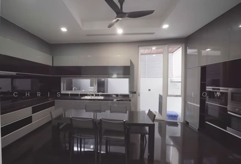 Orchard Area, , 5 Bedrooms, 6,674 sqft, Corner Terrace For Sale, by Christine Esther Low, 500239790 - Kitchen - PropertyGuru.com.sg