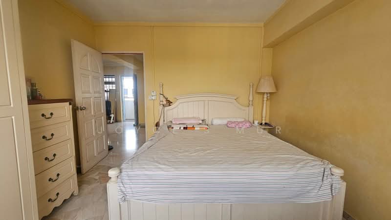 706 Jurong West Street 71, 706 Jurong West Street 71, Boon Lay / Jurong / Tuas, 3 Bedrooms, 1,194 sqft, HDB Flat For Sale, by Joyce S Mur, 500239794 - Bedroom - PropertyGuru.com.sg