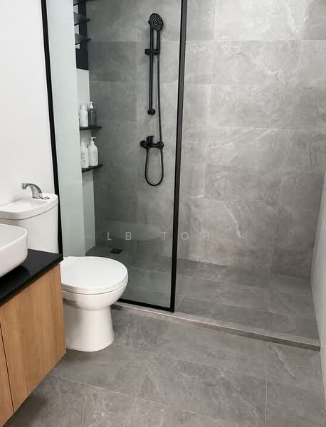 420B Northshore Drive, 420B Northshore Drive, Hougang / Punggol / Sengkang, 3 Bedrooms, 1,206 sqft, HDB Flat For Sale, by LB Toh, 500239798 - Bathroom - PropertyGuru.com.sg