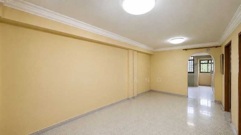 1 Ghim Moh Road, 1 Ghim Moh Road, 3 Bedrooms, 700 sqft, HDB Flat For Sale, by Roy Liang, 500239801 - Living Room - PropertyGuru.com.sg