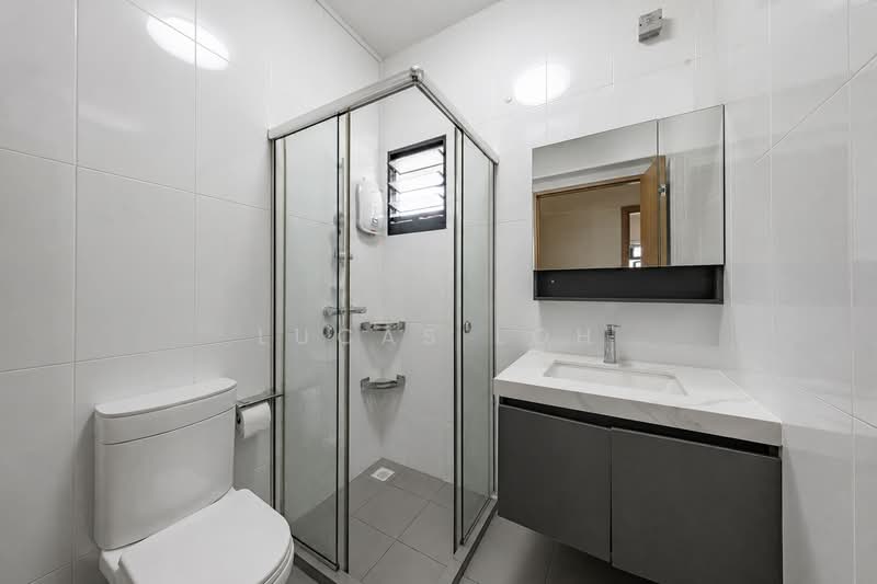 111A Alkaff Crescent, 111A Alkaff Crescent, Macpherson / Potong Pasir, 3 Bedrooms, 1,001 sqft, HDB Flat For Sale, by Lucas Loh, 500239827 - Bathroom - PropertyGuru.com.sg
