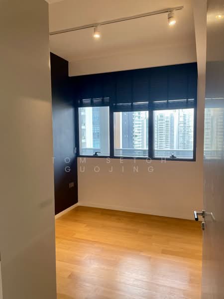 Riviere, 1 Jiak Kim Street, Alexandra / Commonwealth, 2 Bedrooms, 818 sqft, Condominium For Sale, by Tom Setoh GuoJing, 500239830 - Common Bedroom - PropertyGuru.com.sg