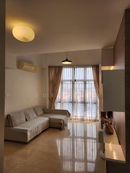 The Mayfair, 5 Jurong East Street 32, 1 Bedroom, 752 sqft, Condominium For Rent, by Joey Lim, 500239831 - Living Room - PropertyGuru.com.sg