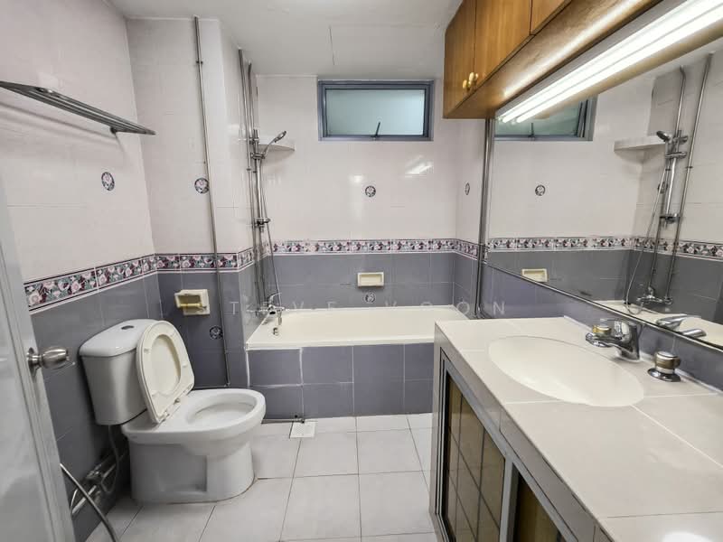 Emerald Park, 2 Indus Road, Room Rental, 210 sqft, Condominium For Rent, by Steve Voon, 500239834 - Bathroom - PropertyGuru.com.sg