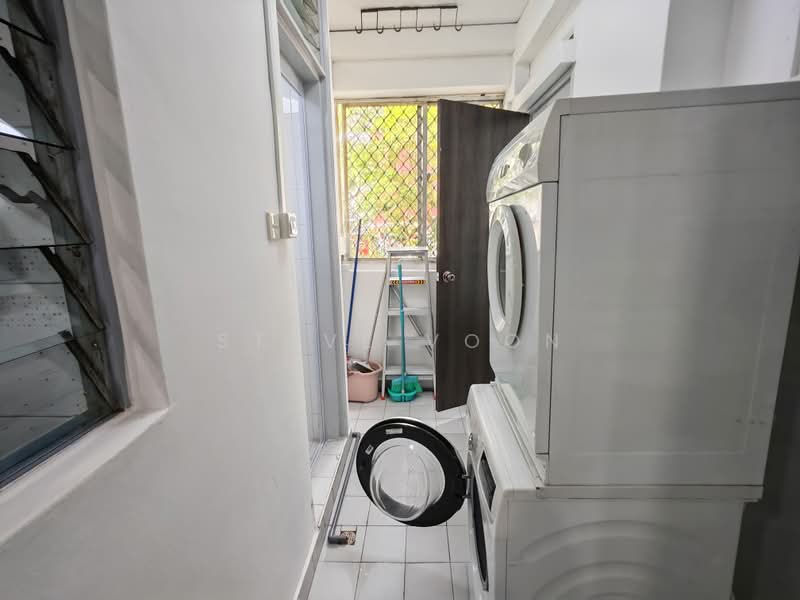 Emerald Park, 2 Indus Road, Room Rental, 160 sqft, Condominium For Rent, by Steve Voon, 500239843 - Balcony - PropertyGuru.com.sg