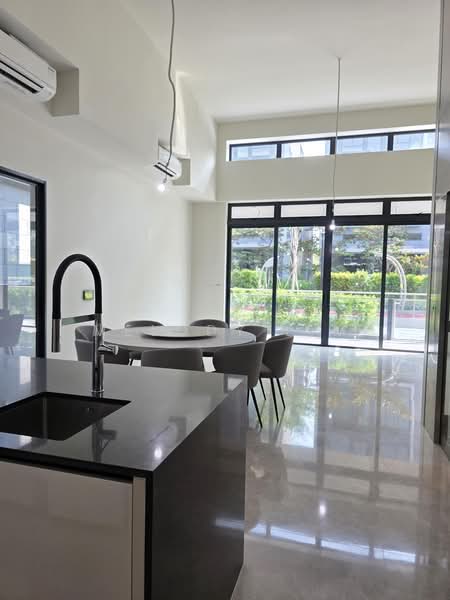 Belgravia Ace, 100 Belgravia Drive, 5 Bedrooms, 4,058 sqft, Cluster House For Sale, by Melody Lim, 500239851 - Kitchen - PropertyGuru.com.sg