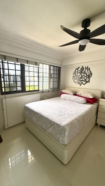 254 Bukit Batok East Avenue 4, 254 Bukit Batok East Avenue 4, 3 Bedrooms, 1,302 sqft, HDB Flat For Sale, by Linda Ho, 500239857 - Bedroom - PropertyGuru.com.sg