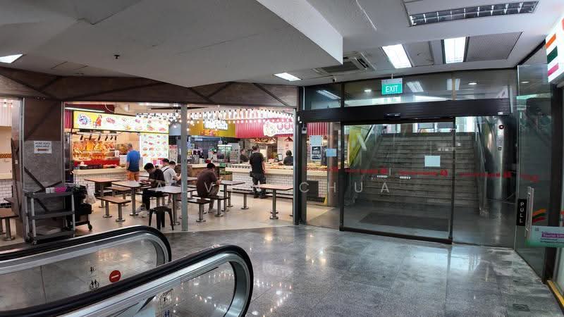 Midpoint Orchard, 220 Orchard Road, Orchard / River Valley, 323 sqft, Mall Shop For Rent, by Alvin Chua, 500239860 - Entrance - CommercialGuru.com.sg