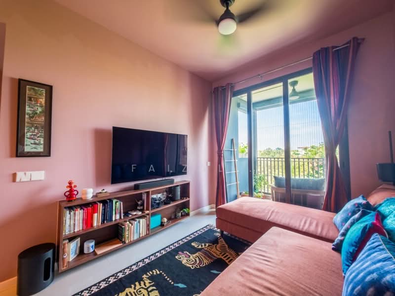 Treasure at Tampines, 57 Tampines Lane, 2 Bedrooms, 592 sqft, Condominium For Sale, by Faizal ., 500239874 - Living Room - PropertyGuru.com.sg