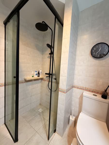 The Clearwater, 8 Bedok Reservoir View, 4 Bedrooms, 1,530 sqft, Condominium For Sale, by Steven Chia, 500239921 - Bathroom - PropertyGuru.com.sg