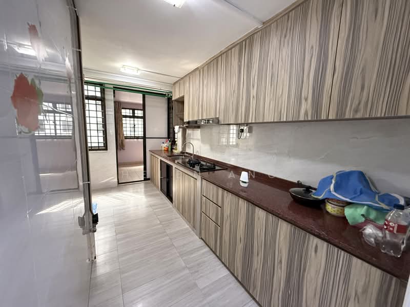 24 Balam Road, 24 Balam Road, 3 Bedrooms, 645 sqft, HDB Flat For Sale, by Helen Ang, 500239936 - Kitchen - PropertyGuru.com.sg