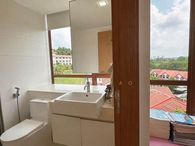 Park Natura, 37 Bukit Batok East Avenue 6, 3 Bedrooms, 1,905 sqft, Condominium For Sale, by Grace Yao, 500239941 - Bathroom - PropertyGuru.com.sg