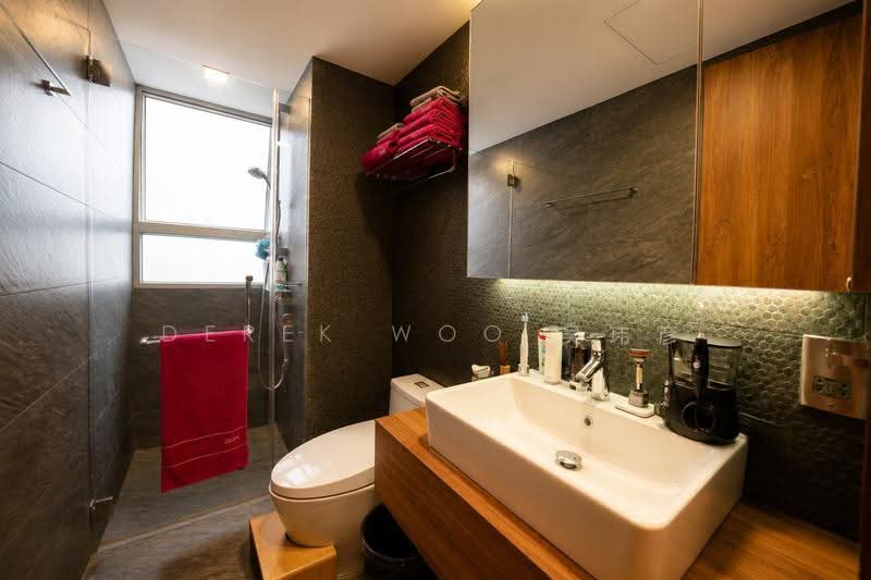 The Bayshore, 22 Bayshore Road, Bedok / Upper East Coast, 2 Bedrooms, 1,012 sqft, Condominium For Sale, by Derek Woo 吴玮彦, 500239951 - Bathroom - PropertyGuru.com.sg