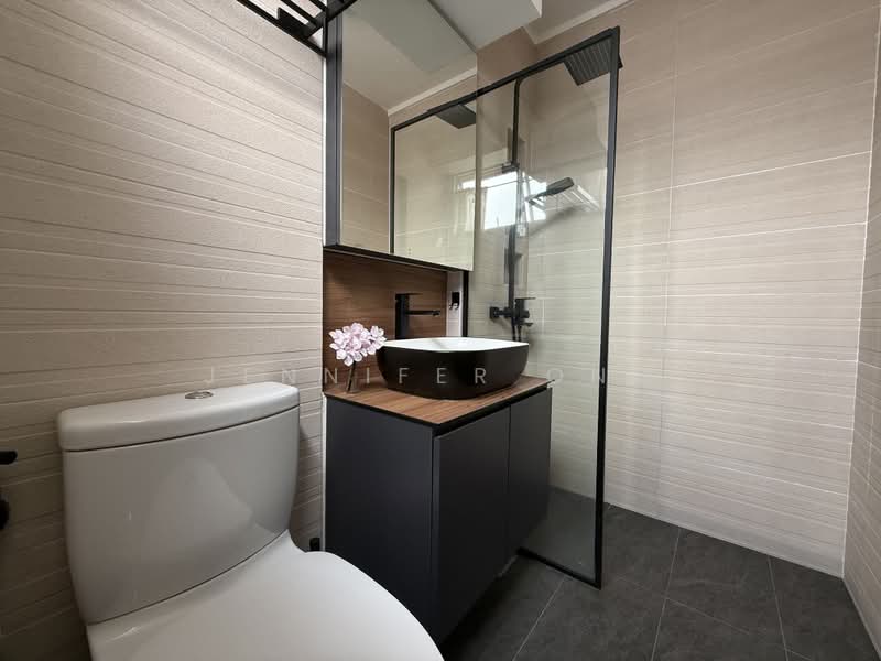 11 Toh Yi Drive, 11 Toh Yi Drive, 4 Bedrooms, 1,313 sqft, HDB Flat For Sale, by Jennifer Ong, 500239957 - Master Bathroom - PropertyGuru.com.sg