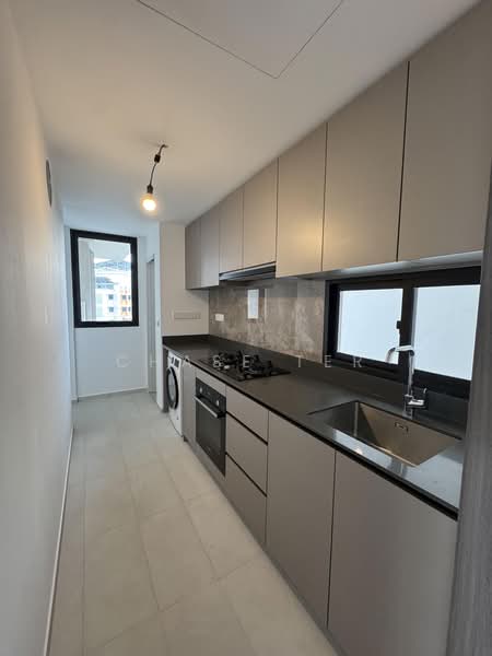Norwood Grand, , 3 Bedrooms, 1,044 sqft, Condominium For Rent, by Chase Ter, 500239962 - Kitchen - PropertyGuru.com.sg