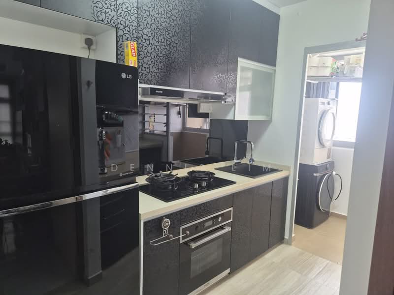 95B Henderson Road, 95B Henderson Road, 2 Bedrooms, 732 sqft, HDB Flat For Sale, by Dennis Lim, 500239969 - Kitchen - PropertyGuru.com.sg