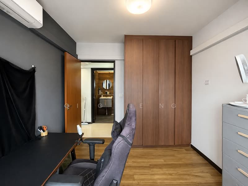 26A Saint George's Lane, 26A Saint George's Lane, Balestier / Toa Payoh, 3 Bedrooms, 990 sqft, HDB Flat For Sale, by Qing Jie Ng, 500239976 - Study - PropertyGuru.com.sg