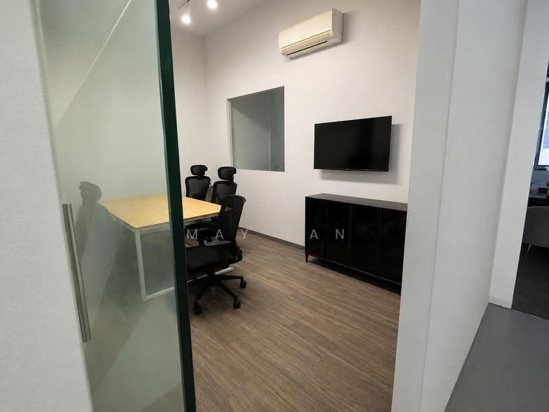 Carros Centre, 60 JALAN LAM HUAT, 1,690 sqft, Factory / Workshop (B2) For Rent, by May Tan, 500239978 - Interior - CommercialGuru.com.sg