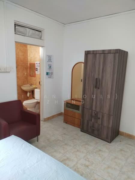 Moulmein Court, 91 Moulmein Road, Newton / Novena, Room Rental, 210 sqft, Apartment For Rent, by Yi Ran (Louis) Zhang, 500239980 - Bathroom - PropertyGuru.com.sg