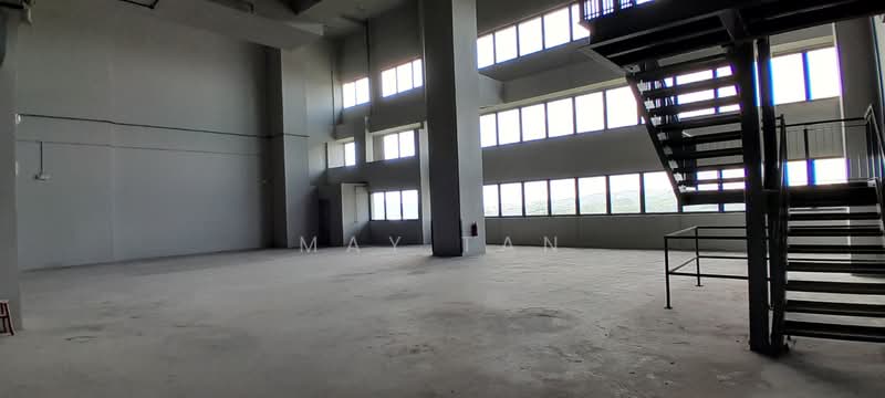 Carros Centre, 60 JALAN LAM HUAT, 4,306 sqft, Factory / Workshop (B2) For Rent, by May Tan, 500239983 - Interior - CommercialGuru.com.sg