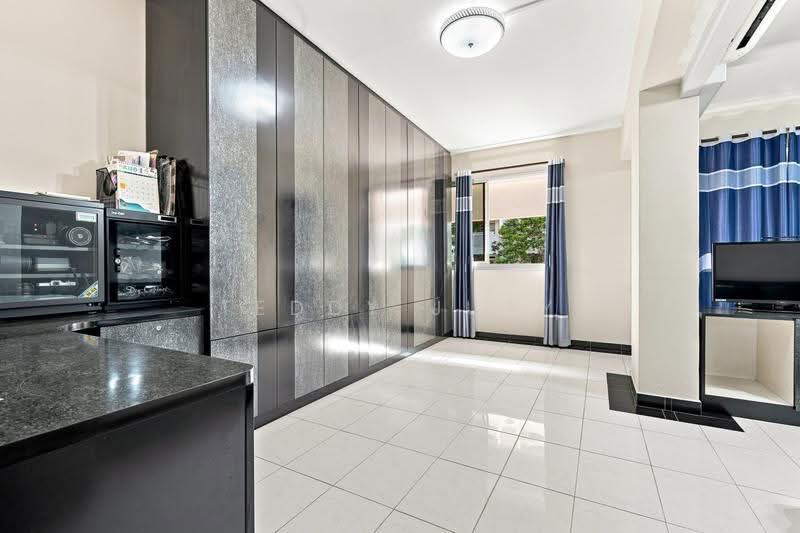 485 Pasir Ris Drive 4, 485 Pasir Ris Drive 4, 3 Bedrooms, 1,335 sqft, HDB Flat For Sale, by Teddy Juay, 500239987 - PropertyGuru.com.sg