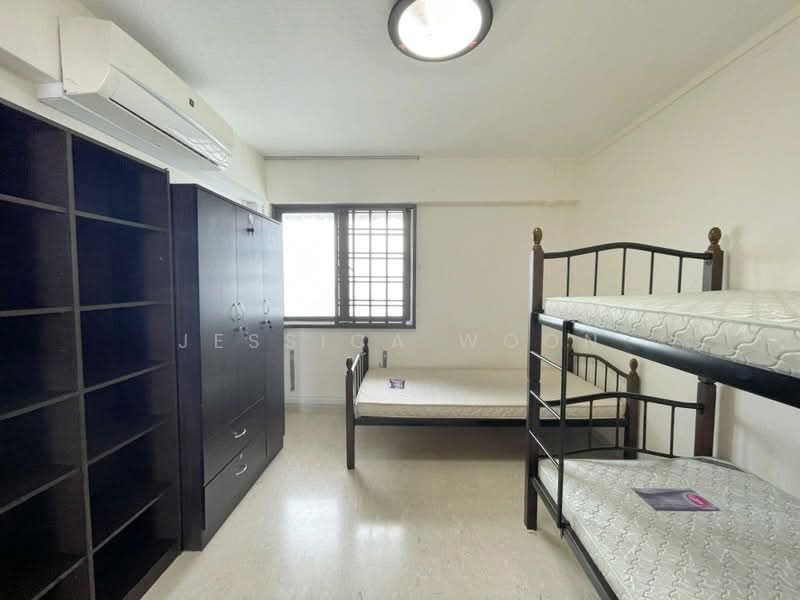 15 Hougang Avenue 3, 15 Hougang Avenue 3, 3 Bedrooms, 882 sqft, HDB Flat For Rent, by Jessica Woon, 500239997 - Bedroom - PropertyGuru.com.sg