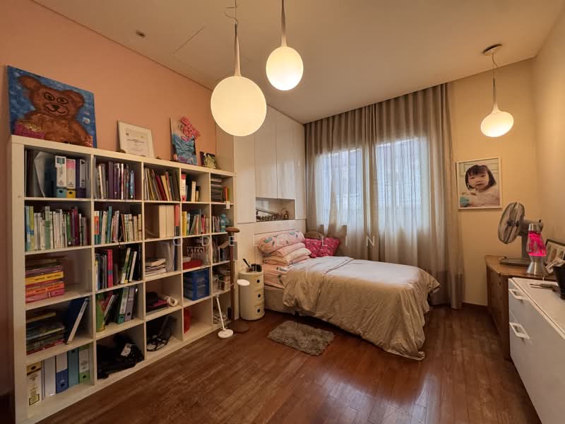 greenleaf view, , 6 Bedrooms, 3,770 sqft, Semi-Detached House For Sale, by Odele Lin, 500240016 - Bedroom - PropertyGuru.com.sg