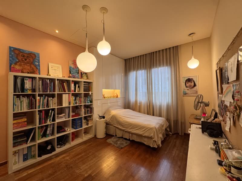 greenleaf view, , 6 Bedrooms, 3,770 sqft, Semi-Detached House For Sale, by Odele Lin, 500240016 - Bedroom - PropertyGuru.com.sg