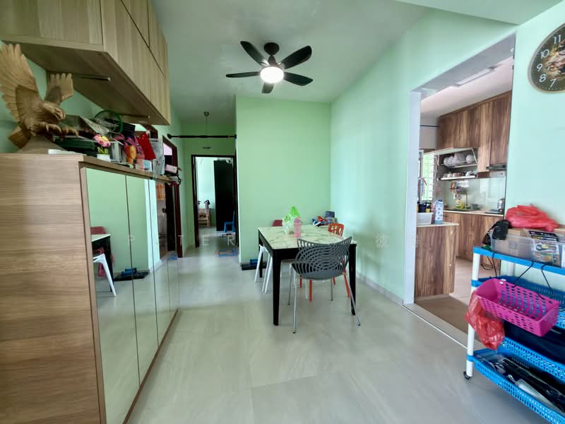 70B Telok Blangah Heights, 70B Telok Blangah Heights, 3 Bedrooms, 1,001 sqft, HDB Flat For Sale, by Peter Loh 彼得, 500240029 - Dining Room - PropertyGuru.com.sg