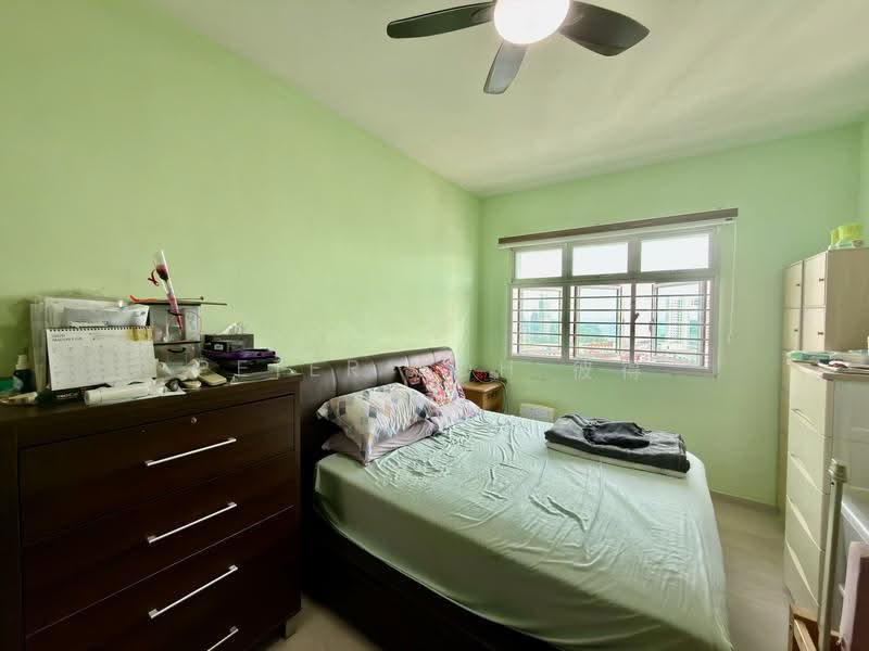 70B Telok Blangah Heights, 70B Telok Blangah Heights, 3 Bedrooms, 1,001 sqft, HDB Flat For Sale, by Peter Loh 彼得, 500240029 - Bedroom - PropertyGuru.com.sg