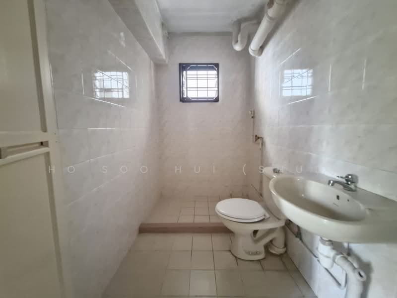 127 Rivervale Street, 127 Rivervale Street, 3 Bedrooms, 1,076 sqft, HDB Flat For Sale, by Ho Soo Hui (Shue), 500240031 - PropertyGuru.com.sg