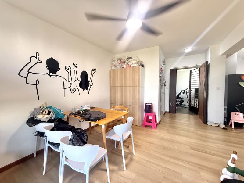 109A Canberra Walk, 109A Canberra Walk, 2 Bedrooms, 743 sqft, HDB Flat For Sale, by Kenneth Yeo, 500240054 - Dining Room - PropertyGuru.com.sg