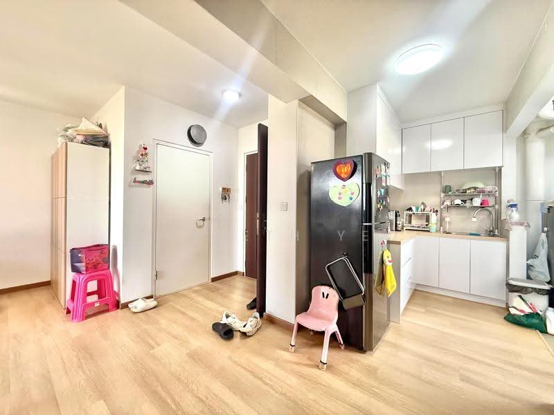 109A Canberra Walk, 109A Canberra Walk, 2 Bedrooms, 743 sqft, HDB Flat For Sale, by Kenneth Yeo, 500240054 - Kitchen - PropertyGuru.com.sg