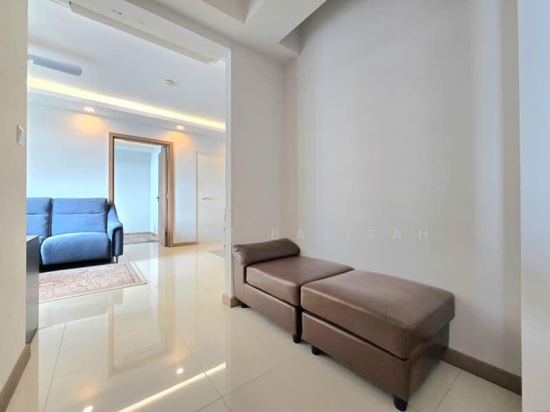 419A Northshore Drive, 419A Northshore Drive, 3 Bedrooms, 1,011 sqft, HDB Flat For Sale, by Taufik Batisah, 500240055 - Living Room - PropertyGuru.com.sg