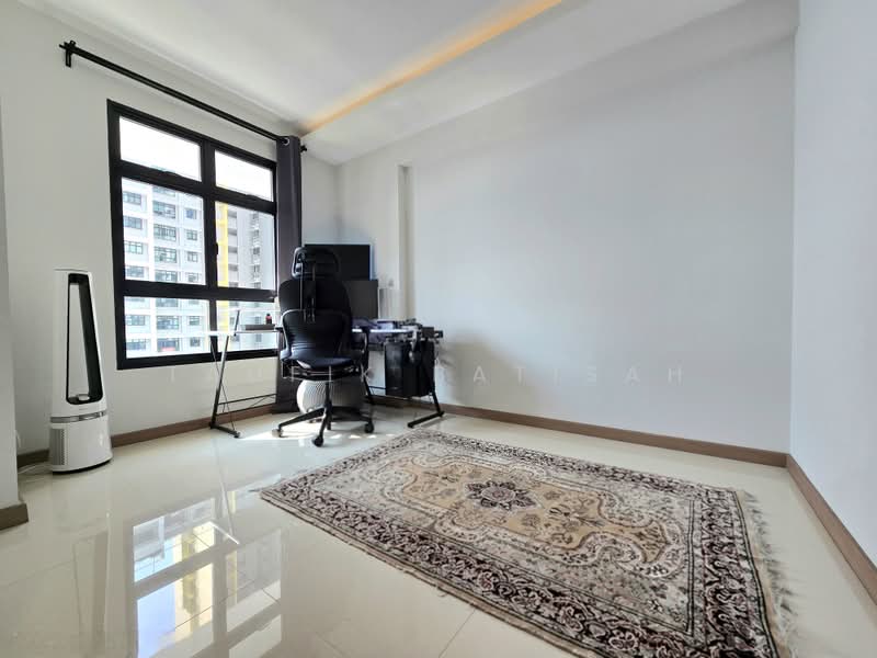 419A Northshore Drive, 419A Northshore Drive, 3 Bedrooms, 1,011 sqft, HDB Flat For Sale, by Taufik Batisah, 500240055 - Study - PropertyGuru.com.sg