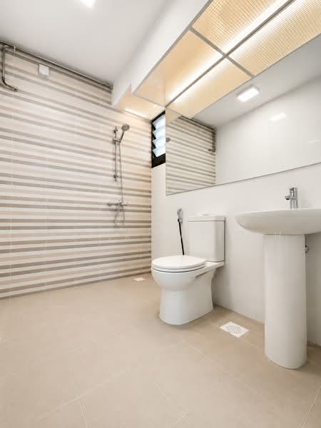 419A Northshore Drive, 419A Northshore Drive, 3 Bedrooms, 1,011 sqft, HDB Flat For Sale, by Taufik Batisah, 500240055 - Bathroom - PropertyGuru.com.sg