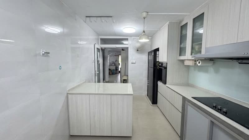 414 Hougang Avenue 10, 414 Hougang Avenue 10, 3 Bedrooms, 980 sqft, HDB Flat For Sale, by Ryan Yeo, 500240059 - Kitchen - PropertyGuru.com.sg