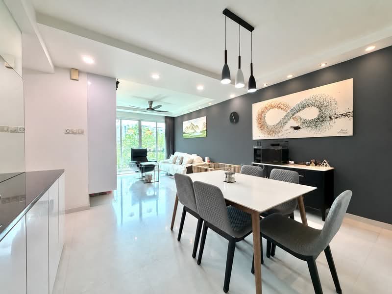 The Esparis, 9B Pasir Ris Drive 4, 3 Bedrooms, 1,292 sqft, Condominium For Sale, by Grace Teo, 500240073 - Living Room - PropertyGuru.com.sg