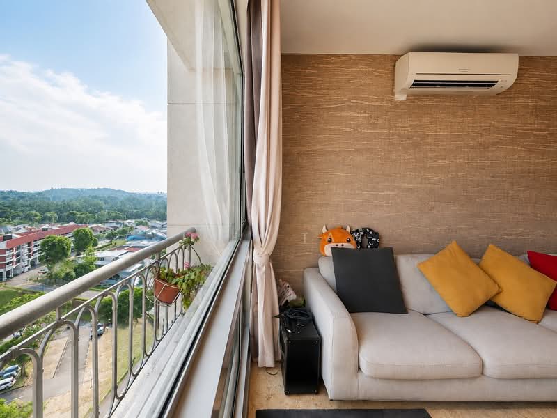 The Gardens at Bishan, 3 Sin Min Walk, Ang Mo Kio / Bishan / Thomson, 2 Bedrooms, 883 sqft, Condominium For Sale, by Joey Tan, 500240074 - Balcony - PropertyGuru.com.sg