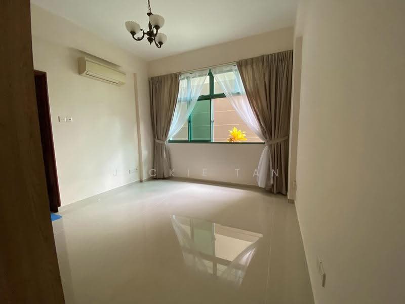 Changi Green, 712A Upper Changi Road East, 2 Bedrooms, 871 sqft, Condominium For Rent, by JACKIE TAN, 500240078 - PropertyGuru.com.sg