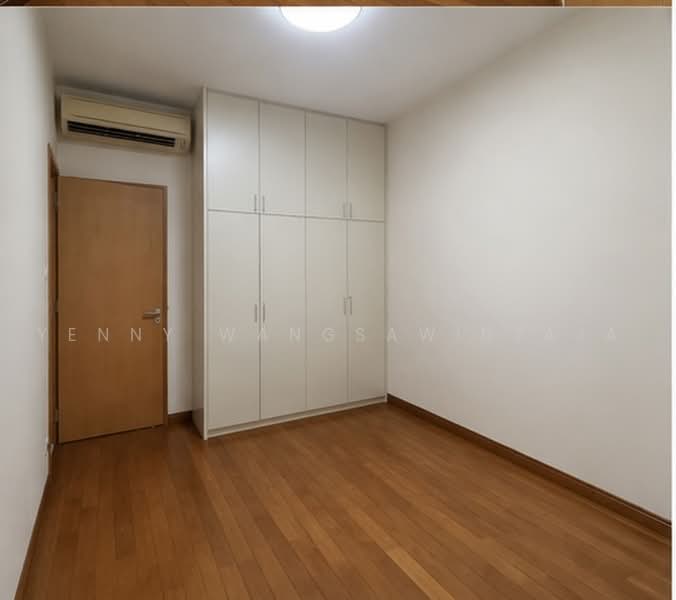 Cairnhill Crest, 2 Cairnhill Circle, 4 Bedrooms, 2,637 sqft, Condominium For Rent, by Yenny Wangsawidjaja, 500240083 - PropertyGuru.com.sg