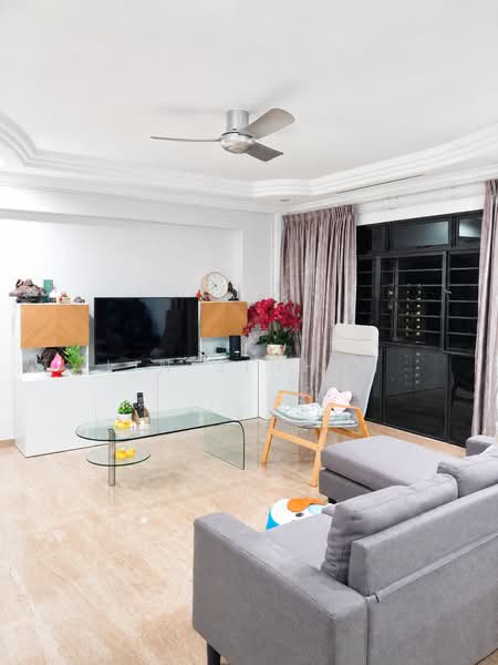 186C Rivervale Drive, 186C Rivervale Drive, Hougang / Punggol / Sengkang, Room Rental, 110 sqft, HDB Flat For Rent, by Lin Jinhan, 500240085 - Living Room - PropertyGuru.com.sg