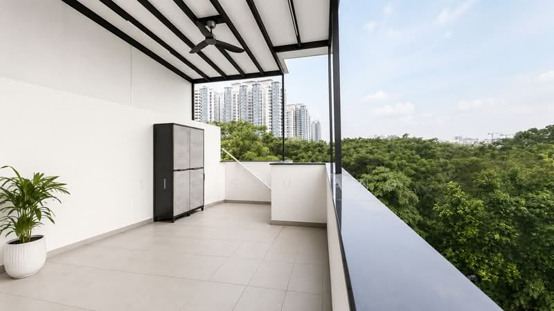 Pavilion Park, Pavilion Circle, 5 Bedrooms, 3,200 sqft, Semi-Detached House For Sale, by Lin Shufang, 500240090 - Roof Terrace - PropertyGuru.com.sg